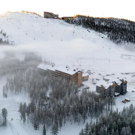 Arctic Echo D21 Ski-in Ski-out By Aavalevi