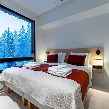 Lux D21 Ski-in Ski-out, Center By Aavalevi *